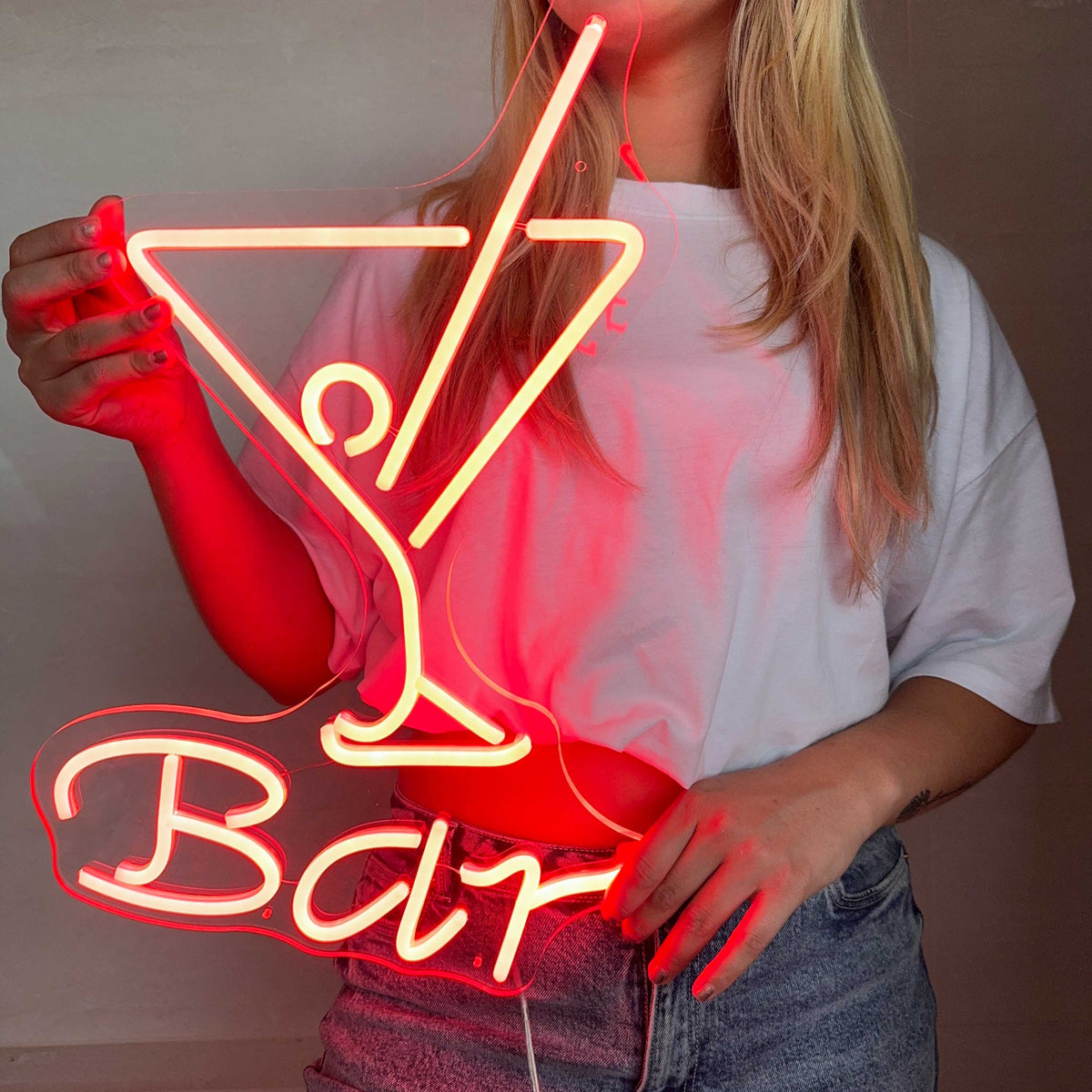 Neonskilt Cocktail Bar